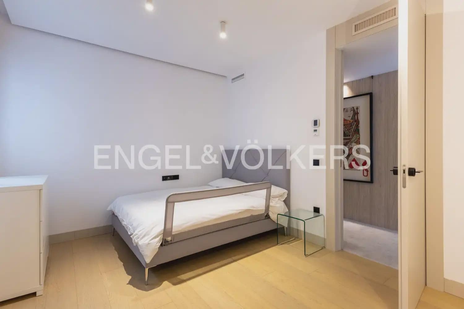 3 soveværelse Lejlighed til salg i Valencia by - € 1.900.000 (Ref: 9897694)
