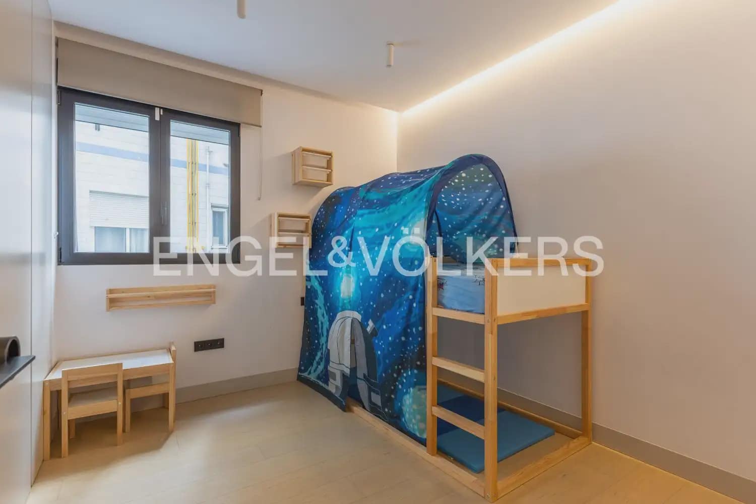 3 soveværelse Lejlighed til salg i Valencia by - € 1.900.000 (Ref: 9897694)