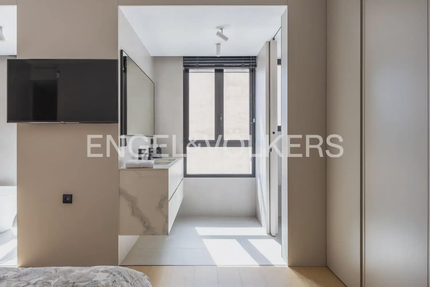3 soveværelse Lejlighed til salg i Valencia by - € 1.900.000 (Ref: 9897694)