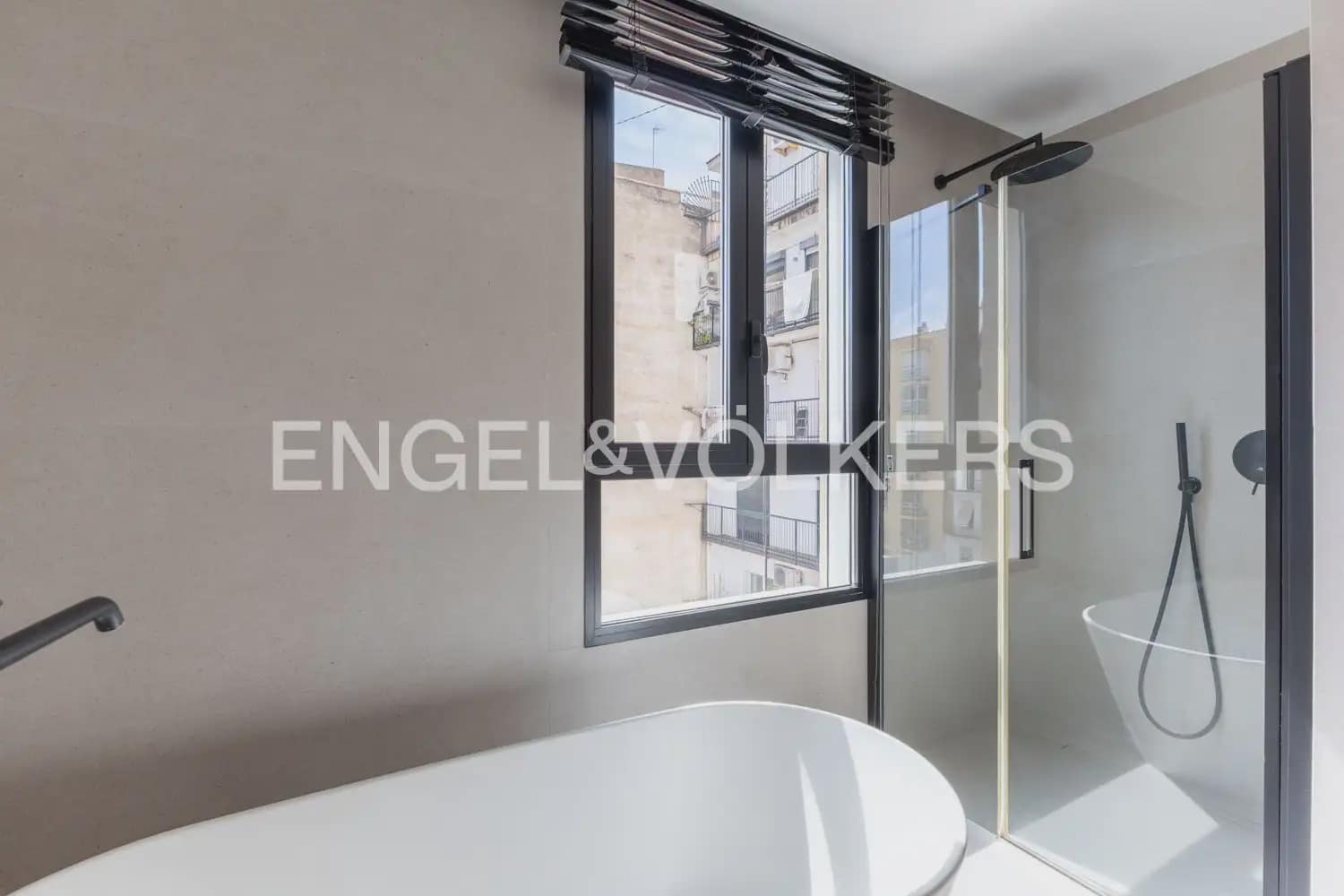 3 soveværelse Lejlighed til salg i Valencia by - € 1.900.000 (Ref: 9897694)