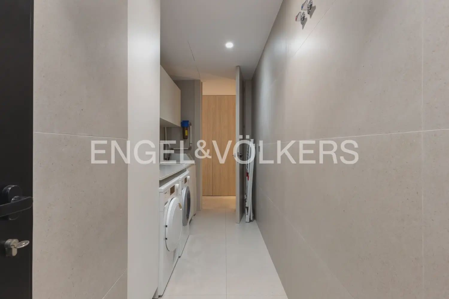 3 soveværelse Lejlighed til salg i Valencia by - € 1.900.000 (Ref: 9897694)