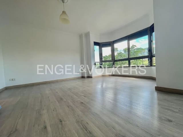4 Zimmer Wohnung zu vermieten in Marxalenes, València Stadt - 1.700 € (Ref: 9897696)