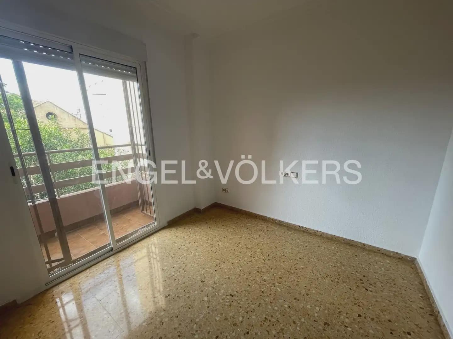 Appartement de 4 chambres à louer à Valence ville - 1 700 € (Ref: 9897696)