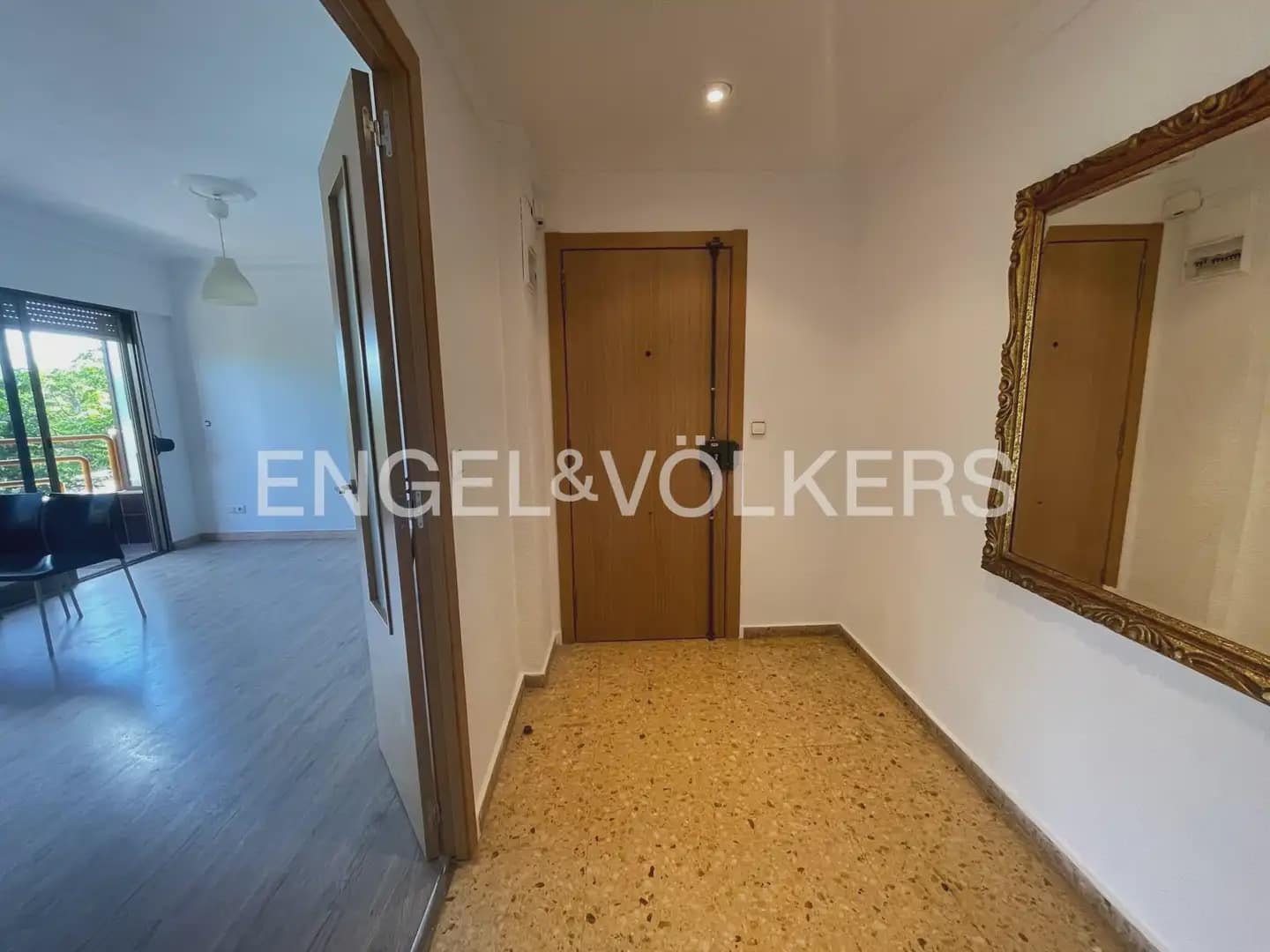 Appartement de 4 chambres à louer à Valence ville - 1 700 € (Ref: 9897696)