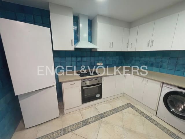 4 Zimmer Wohnung zu vermieten in Marxalenes, València Stadt - 1.700 € (Ref: 9897696)