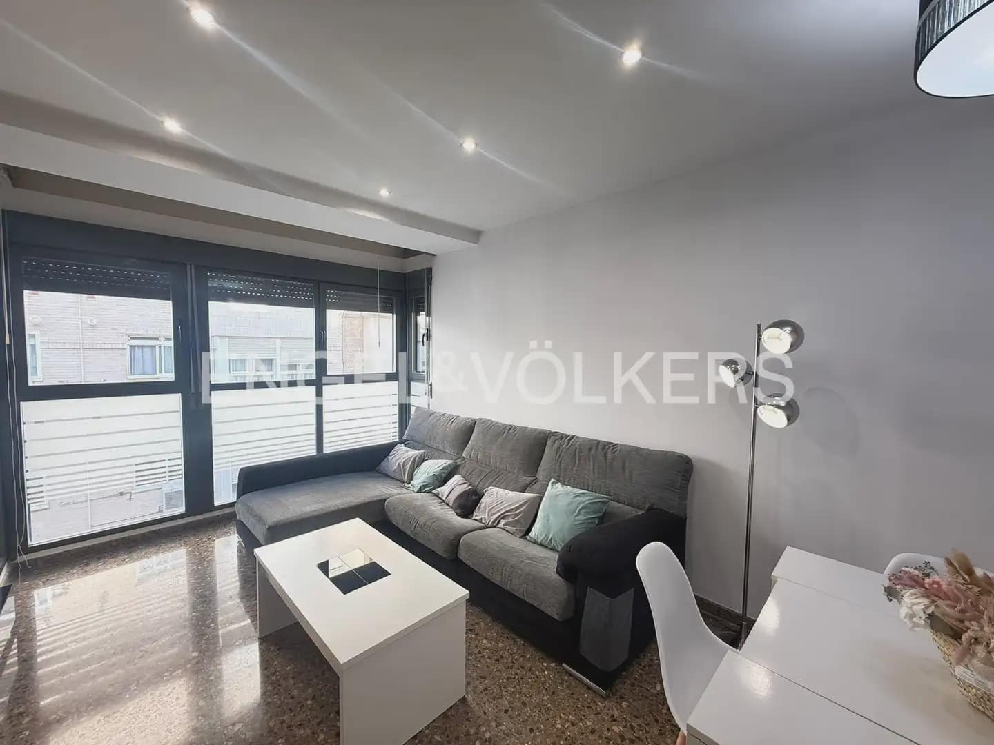 3 bedroom Flat for rent in Paiporta with garage - € 1,300 (Ref: 9897697)