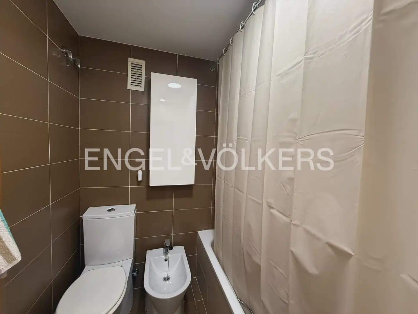 3 bedroom Flat for rent in Paiporta with garage - € 1,300 (Ref: 9897697)