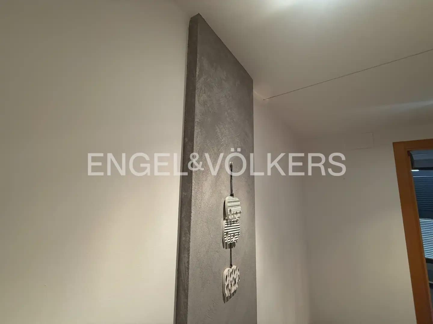 3 bedroom Flat for rent in Paiporta with garage - € 1,300 (Ref: 9897697)