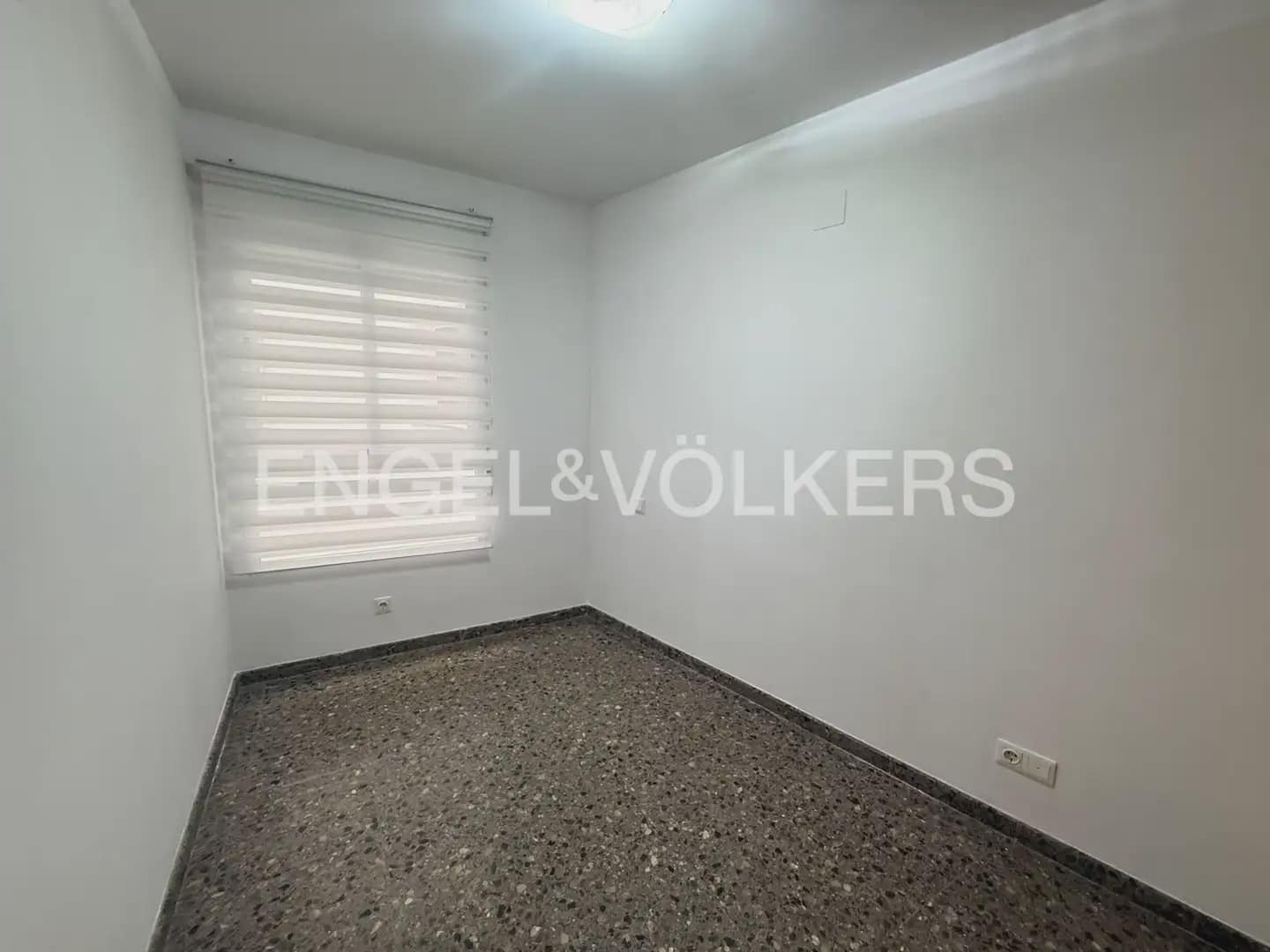 3 bedroom Flat for rent in Paiporta with garage - € 1,300 (Ref: 9897697)
