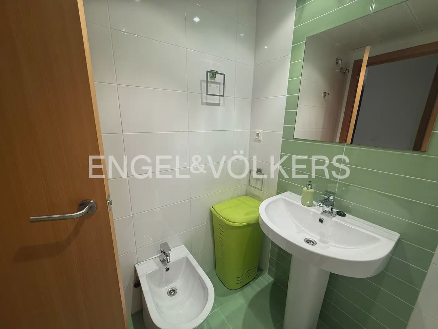 3 bedroom Flat for rent in Paiporta with garage - € 1,300 (Ref: 9897697)
