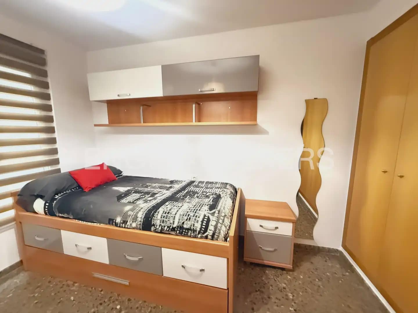 3 bedroom Flat for rent in Paiporta with garage - € 1,300 (Ref: 9897697)