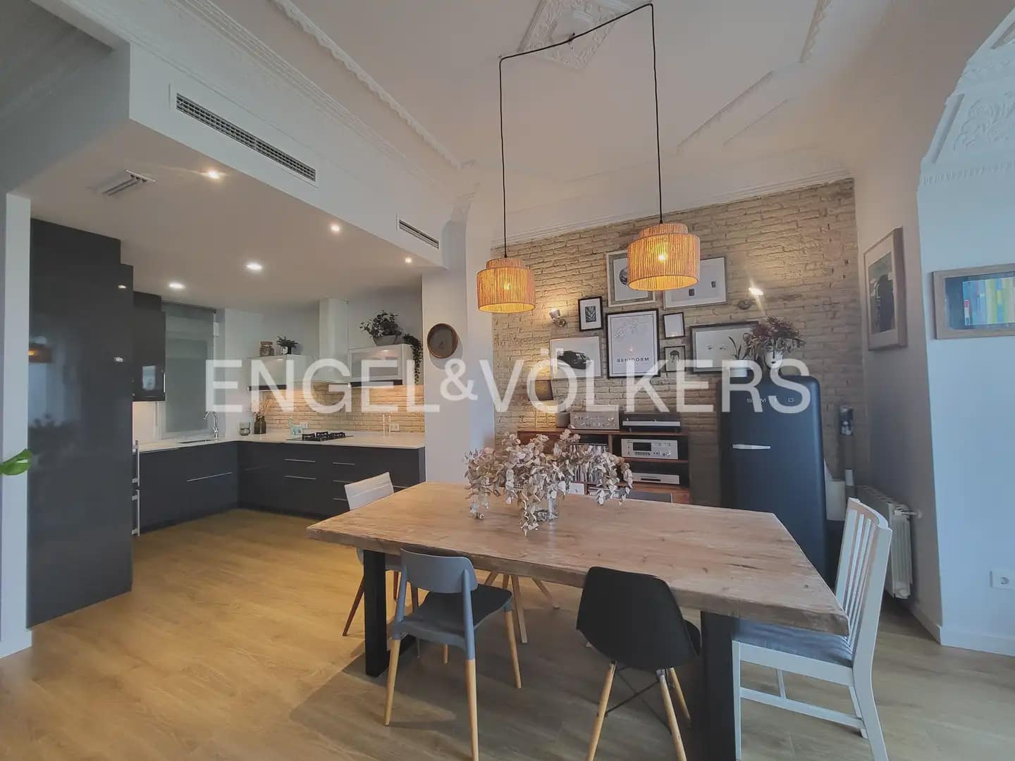 3 sypialnia Mieszkanie do wynajęcia w Miasto Walencja - 3 300 € (Ref: 9897699)