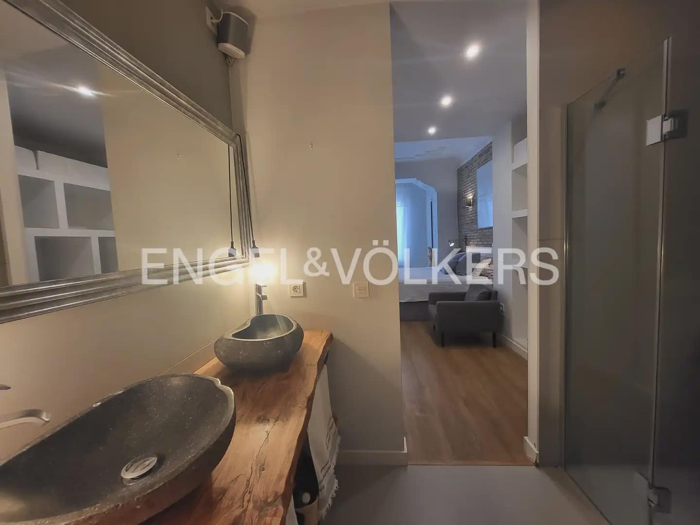 3 sypialnia Mieszkanie do wynajęcia w Miasto Walencja - 3 300 € (Ref: 9897699)