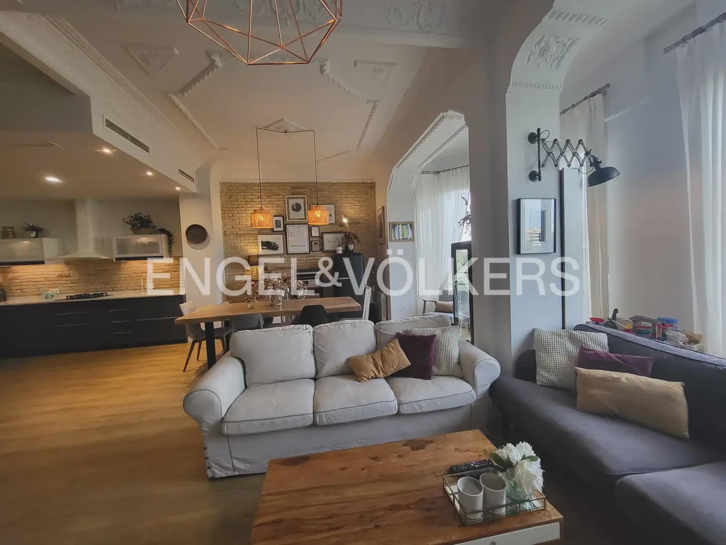 3 sypialnia Mieszkanie do wynajęcia w Miasto Walencja - 3 300 € (Ref: 9897699)