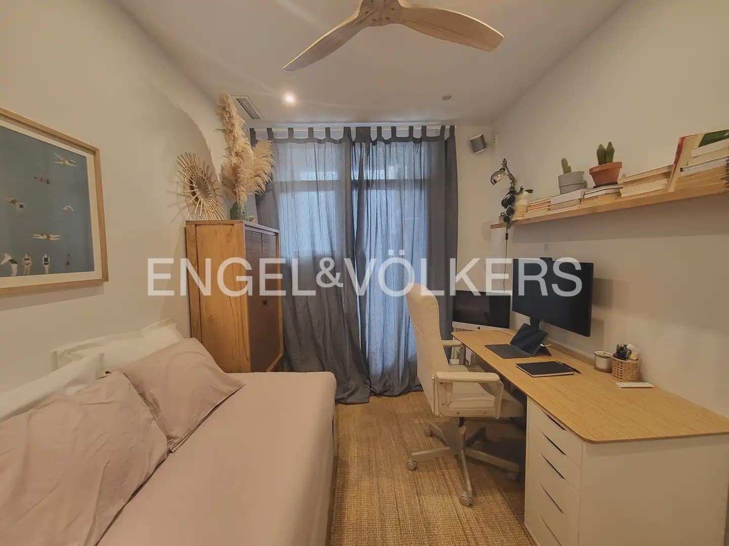 3 sypialnia Mieszkanie do wynajęcia w Miasto Walencja - 3 300 € (Ref: 9897699)