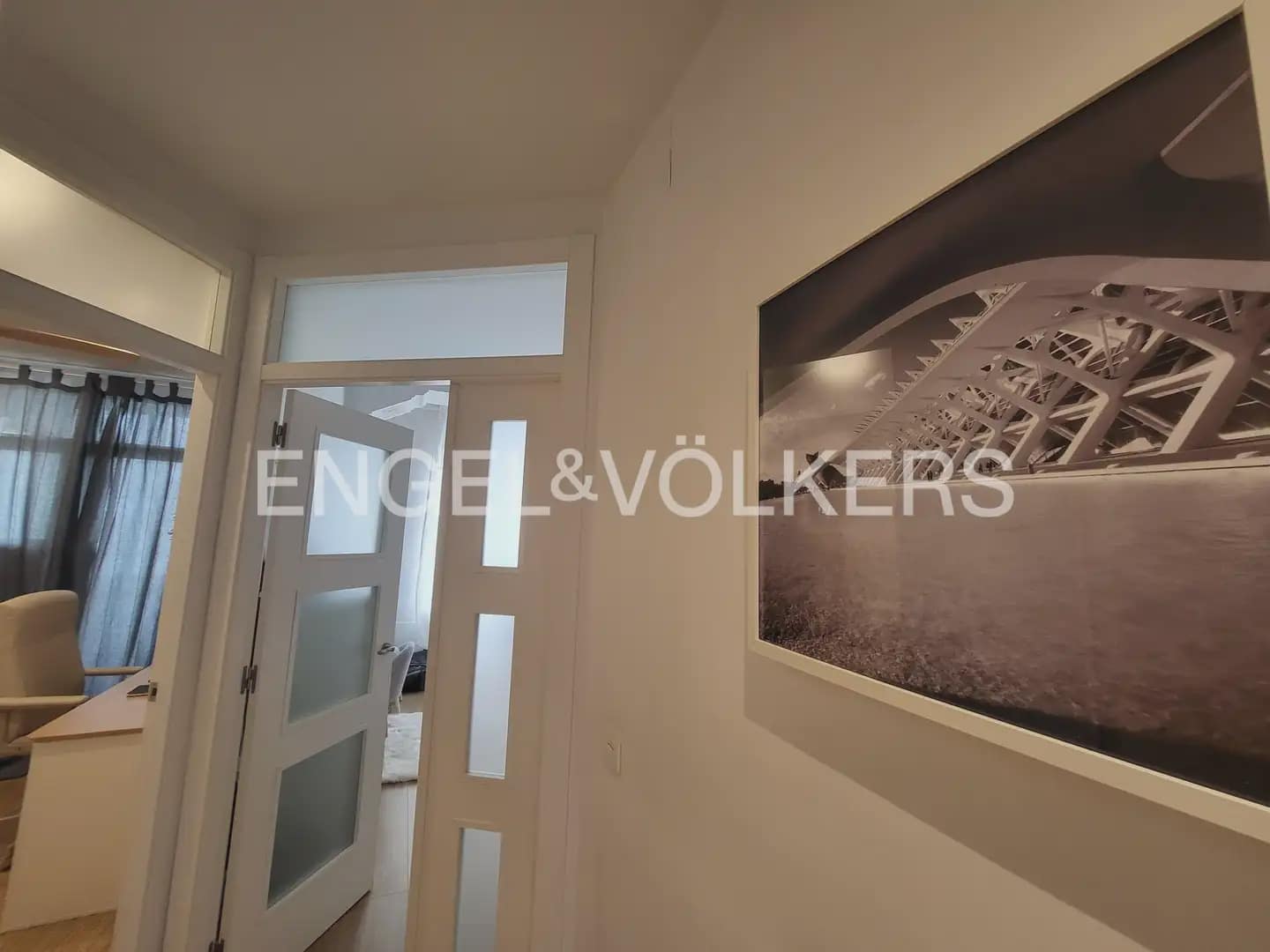 3 sypialnia Mieszkanie do wynajęcia w Miasto Walencja - 3 300 € (Ref: 9897699)