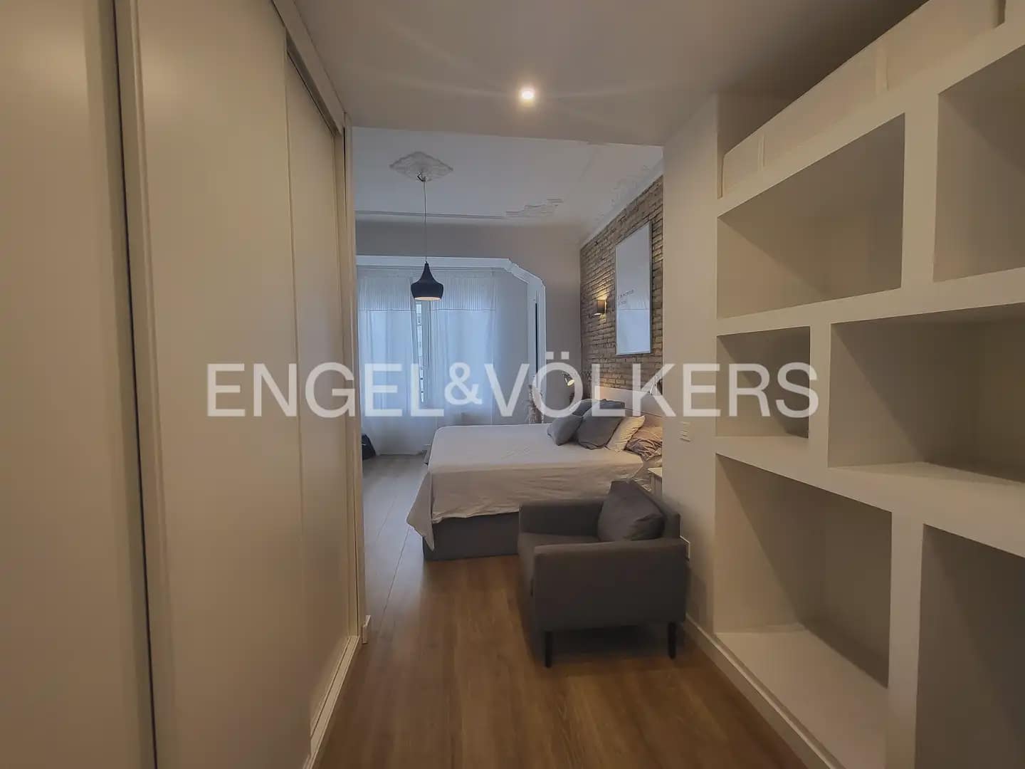 3 sypialnia Mieszkanie do wynajęcia w Miasto Walencja - 3 300 € (Ref: 9897699)