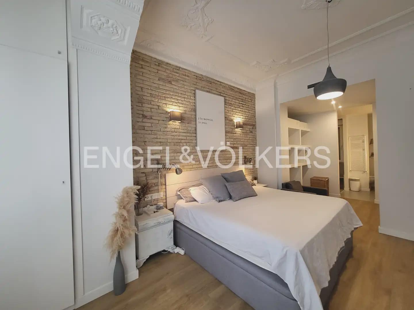 3 sypialnia Mieszkanie do wynajęcia w Miasto Walencja - 3 300 € (Ref: 9897699)