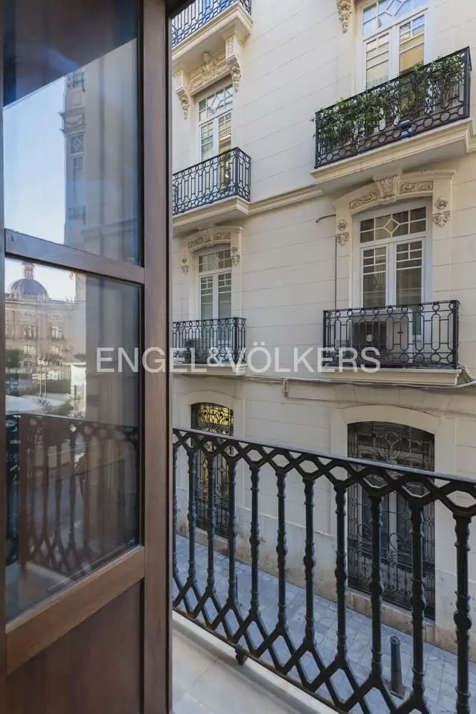 3 Zimmer Wohnung zu verkaufen in Valencia Stadt - 590.000 € (Ref: 9897700)