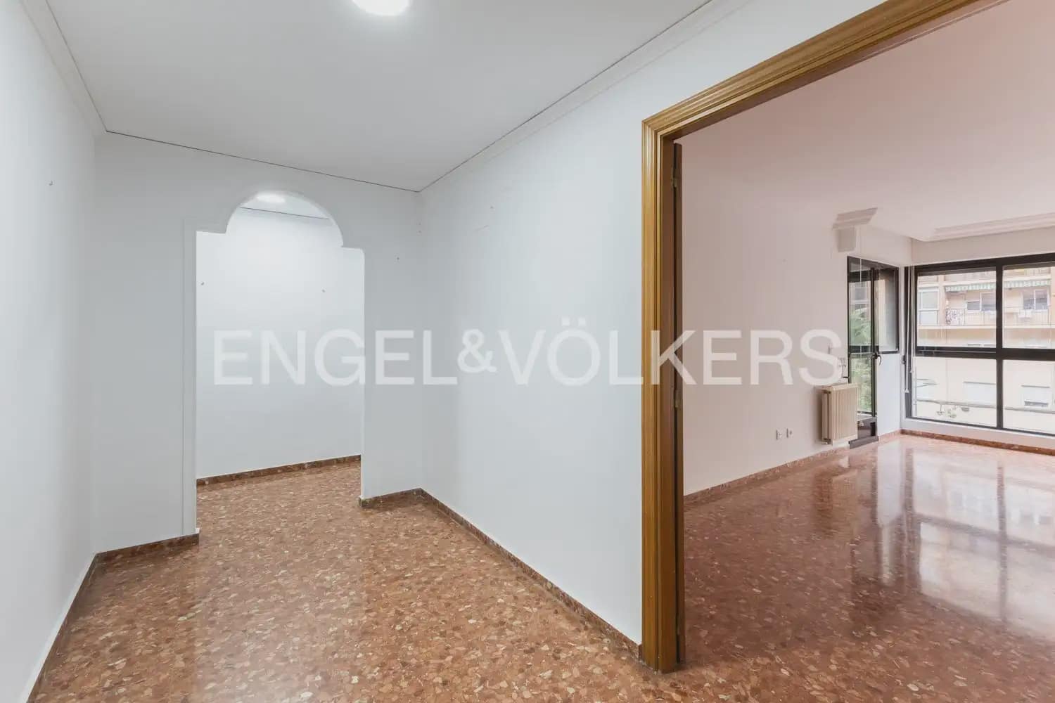 3 slaapkamer Flat te huur in Valencia stad - € 1.500 (Ref: 9897702)