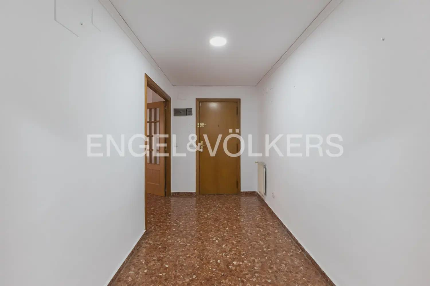 3 slaapkamer Flat te huur in Valencia stad - € 1.500 (Ref: 9897702)