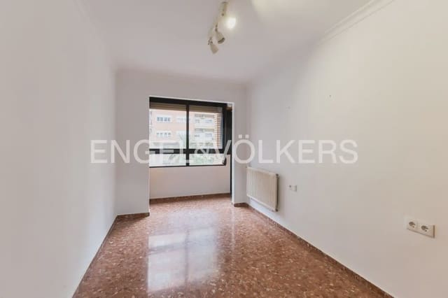 3 slaapkamer Flat te huur in La Vega Baixa, Valencia stad - € 1.500 (Ref: 9897702)