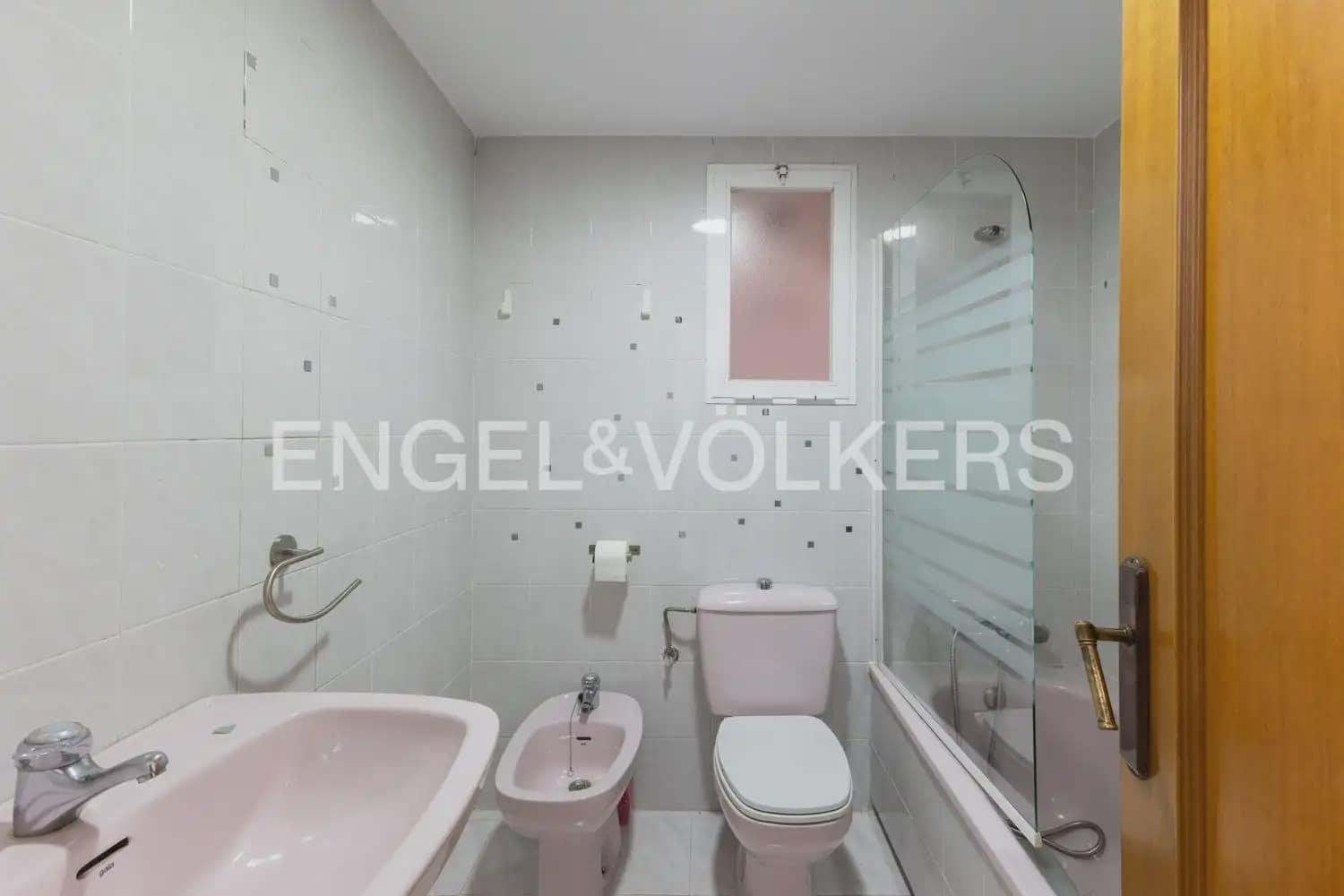 3 slaapkamer Flat te huur in Valencia stad - € 1.500 (Ref: 9897702)