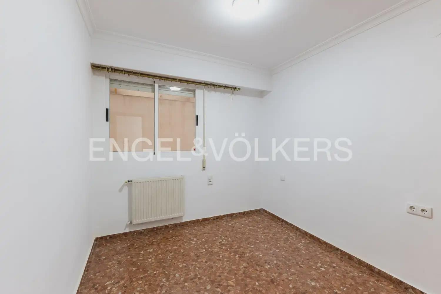 3 slaapkamer Flat te huur in Valencia stad - € 1.500 (Ref: 9897702)