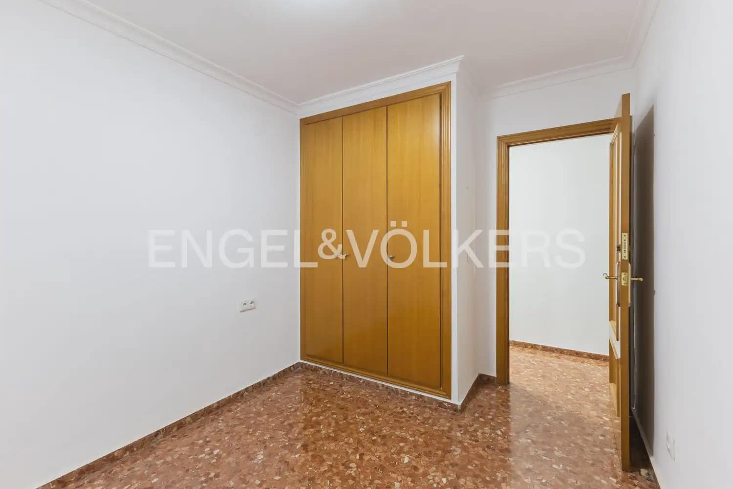3 slaapkamer Flat te huur in Valencia stad - € 1.500 (Ref: 9897702)