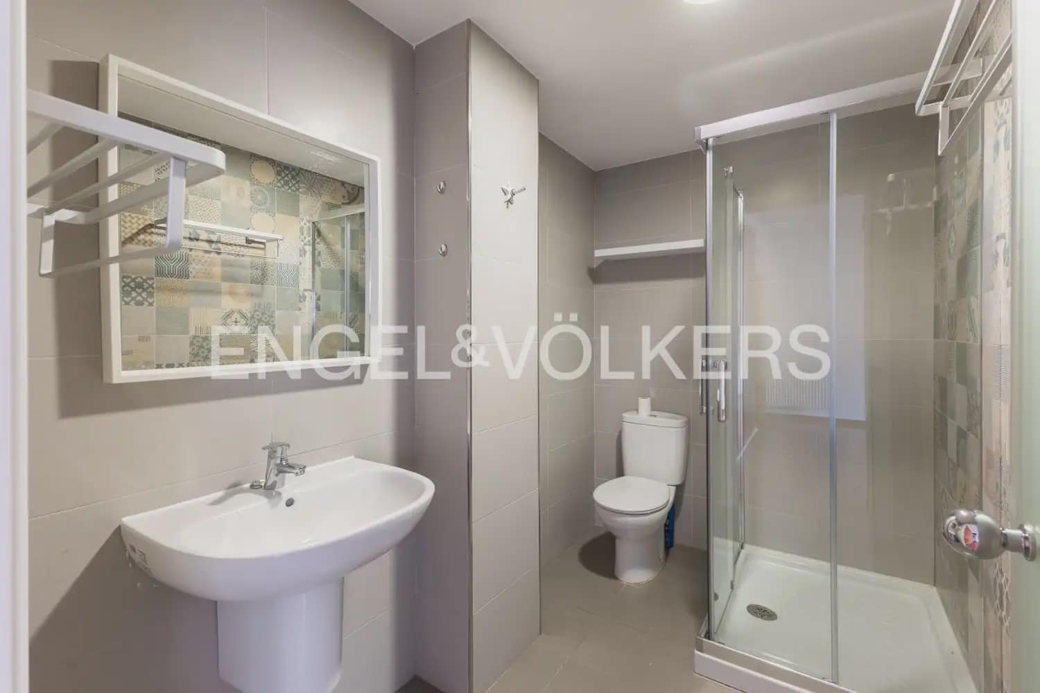 3 slaapkamer Flat te huur in Valencia stad - € 1.500 (Ref: 9897702)