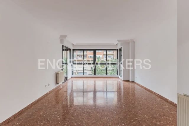 3 slaapkamer Flat te huur in La Vega Baixa, Valencia stad - € 1.500 (Ref: 9897702)