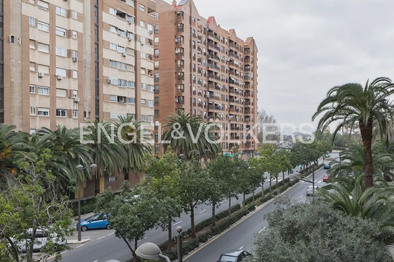 3 slaapkamer Flat te huur in Valencia stad - € 1.500 (Ref: 9897702)