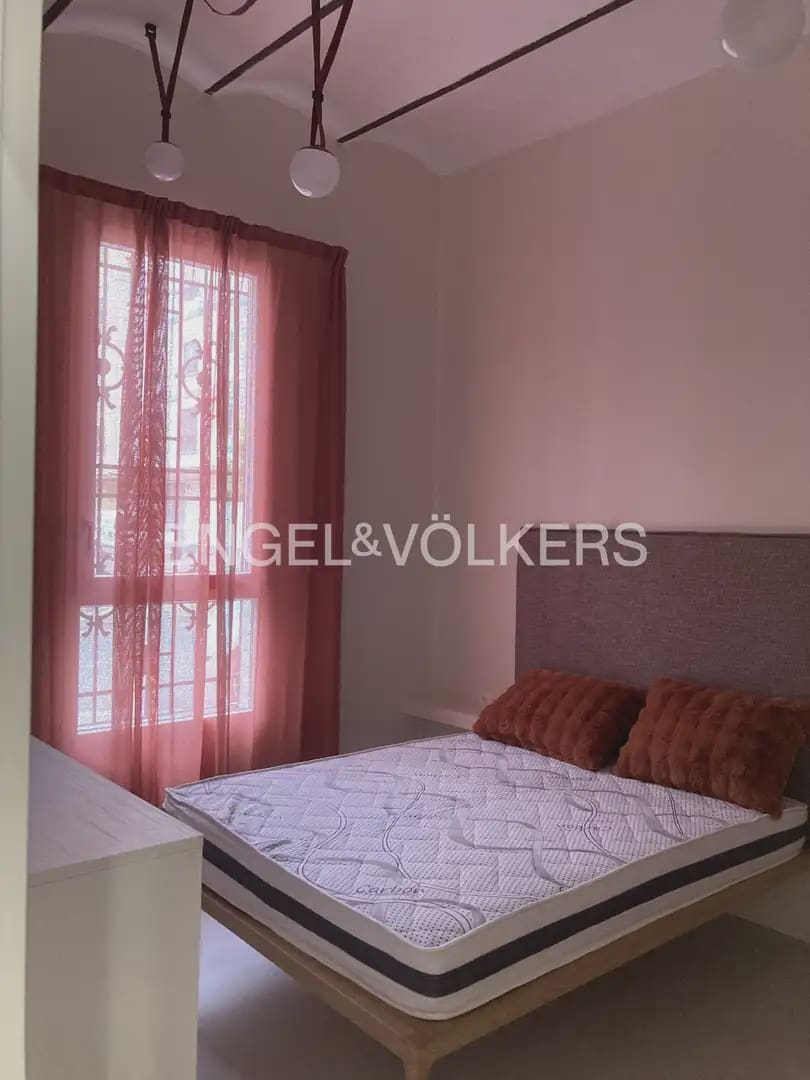 Appartement de 2 chambres à louer à Valence ville - 1 950 € (Ref: 9897703)
