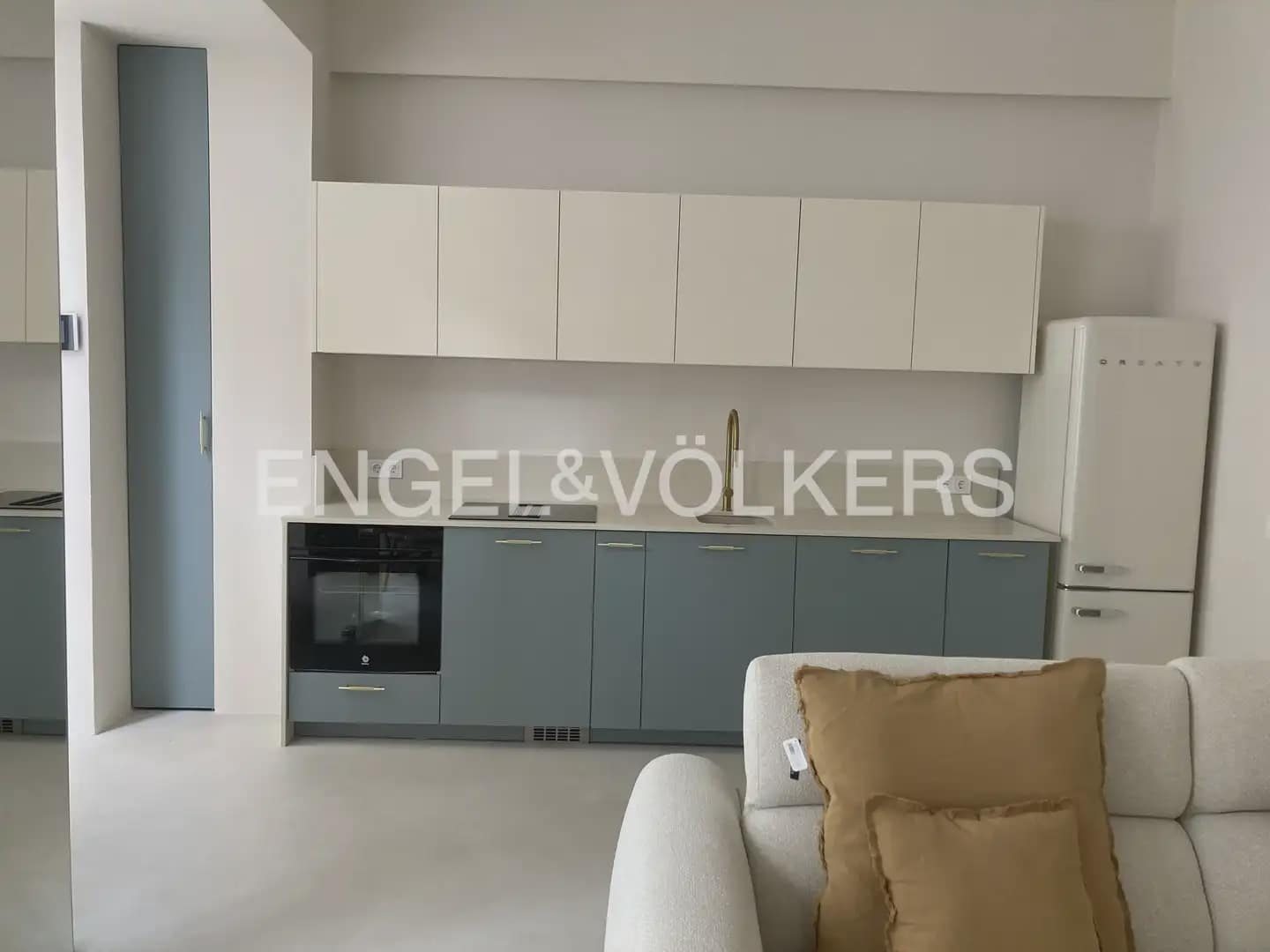Appartement de 2 chambres à louer à Valence ville - 1 950 € (Ref: 9897703)