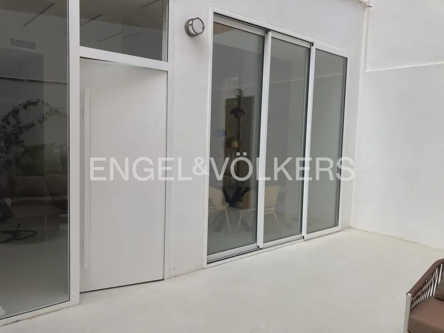 Appartement de 2 chambres à louer à Valence ville - 1 950 € (Ref: 9897703)
