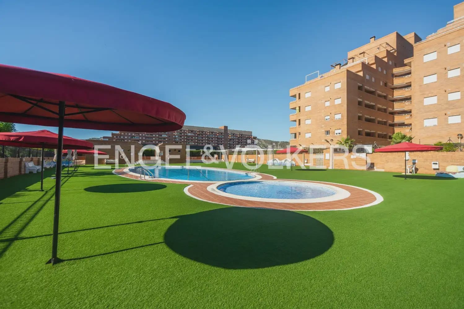 2 quarto Apartamento para venda em Oropesa  com piscina garagem - 169 000 € (Ref: 9897705)
