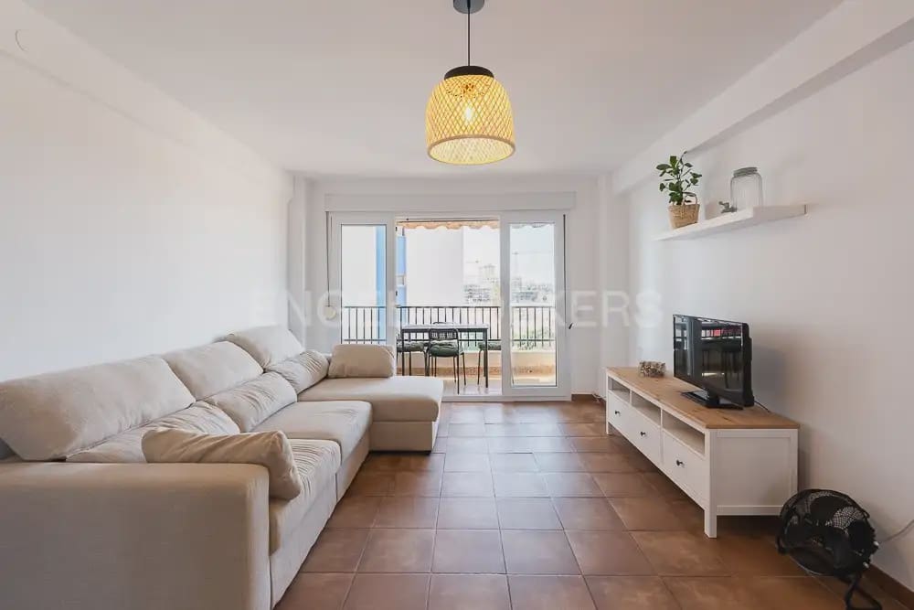 3 bedroom Flat for rent in Puig with pool garage - € 1,000 (Ref: 9897707)