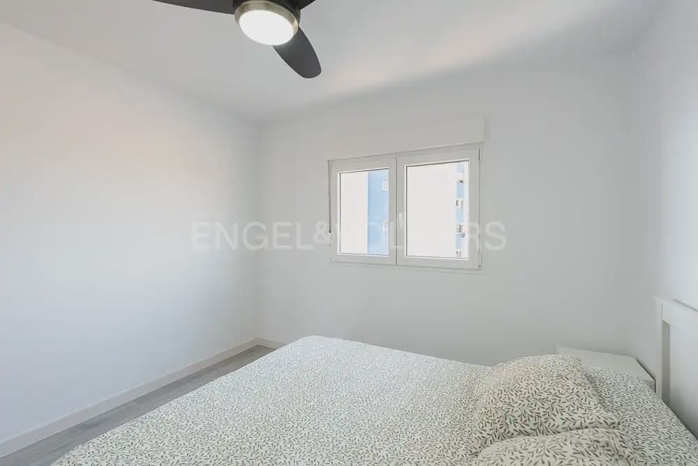 3 bedroom Flat for rent in Puig with pool garage - € 1,000 (Ref: 9897707)