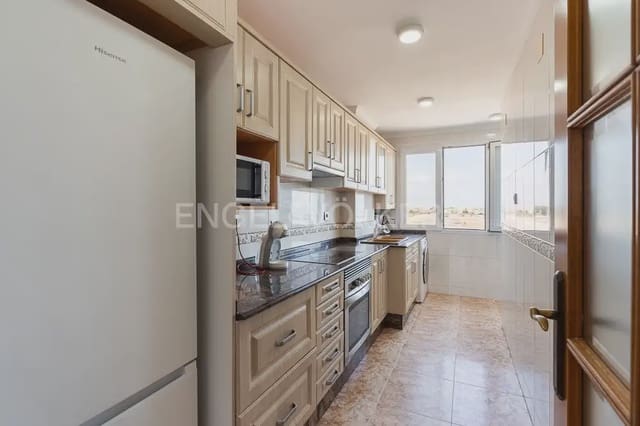 3 bedroom Flat for rent in Puig with pool garage - € 1,000 (Ref: 9897707)