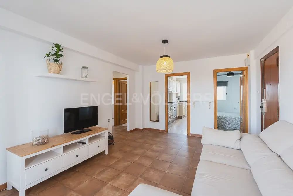 3 bedroom Flat for rent in Puig with pool garage - € 1,000 (Ref: 9897707)