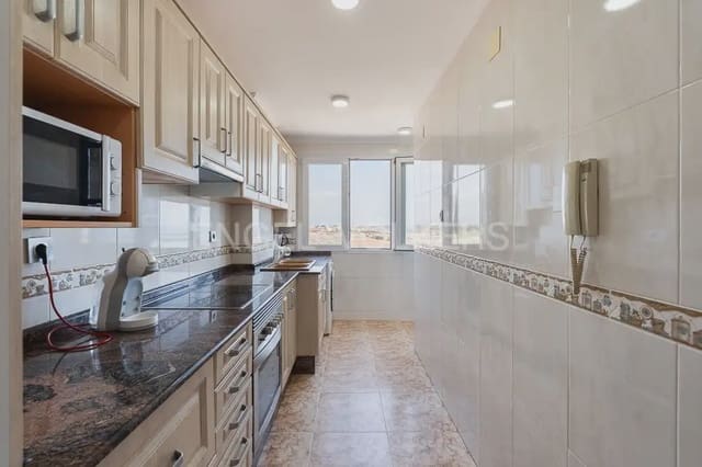 3 bedroom Flat for rent in Puig with pool garage - € 1,000 (Ref: 9897707)