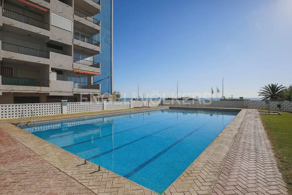3 bedroom Flat for rent in Puig with pool garage - € 1,000 (Ref: 9897707)