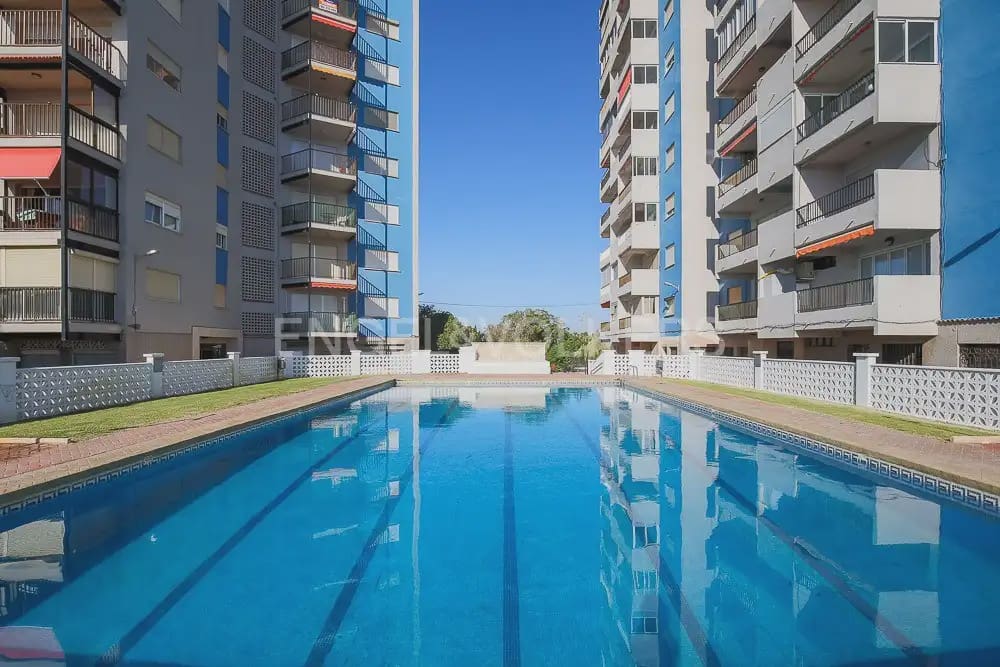 3 bedroom Flat for rent in Puig with pool garage - € 1,000 (Ref: 9897707)