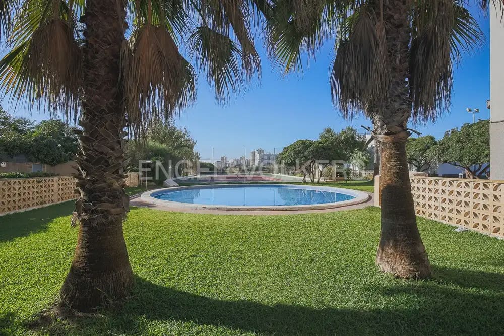 3 bedroom Flat for rent in Puig with pool garage - € 1,000 (Ref: 9897707)