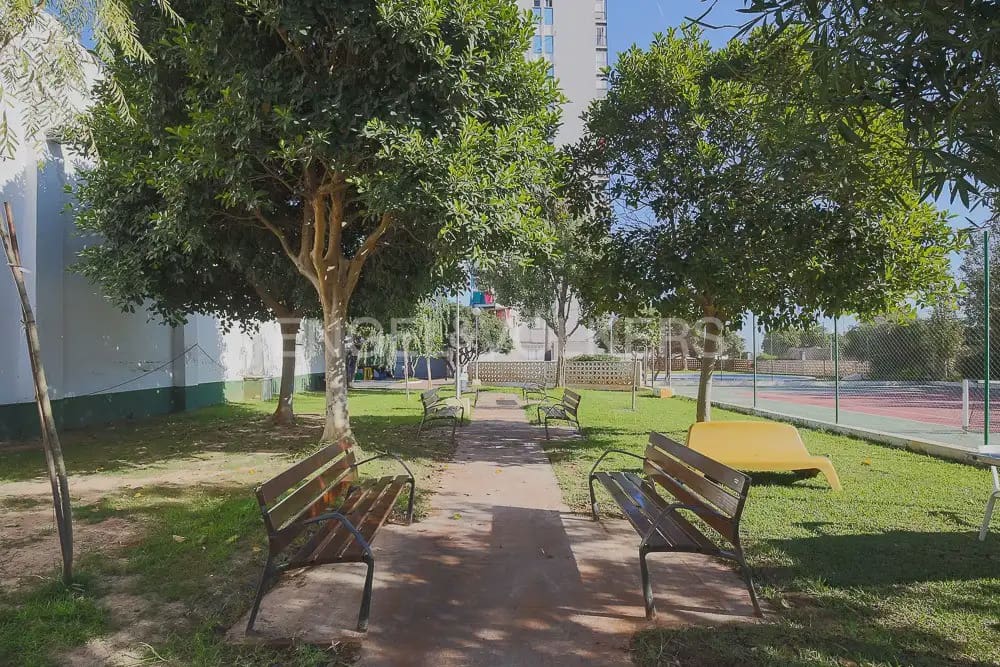 3 bedroom Flat for rent in Puig with pool garage - € 1,000 (Ref: 9897707)
