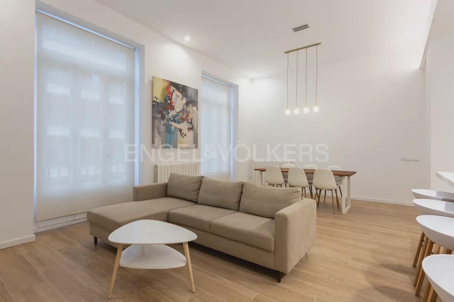 3 sypialnia Mieszkanie do wynajęcia w Miasto Walencja - 3 900 € (Ref: 9897709)