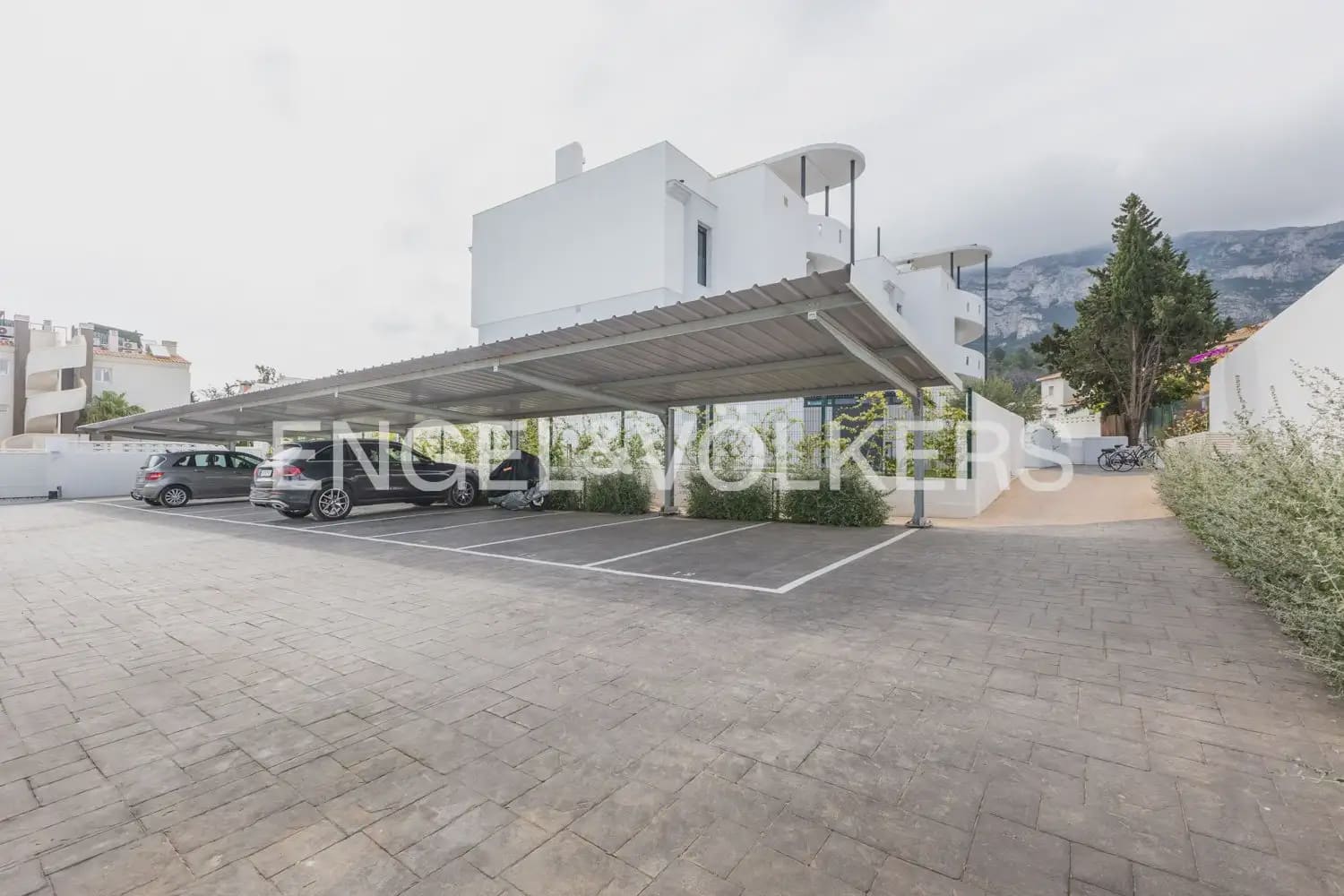 1 Zimmer Wohnung zu verkaufen in Denia mit Pool - 239.000 € (Ref: 9897711)