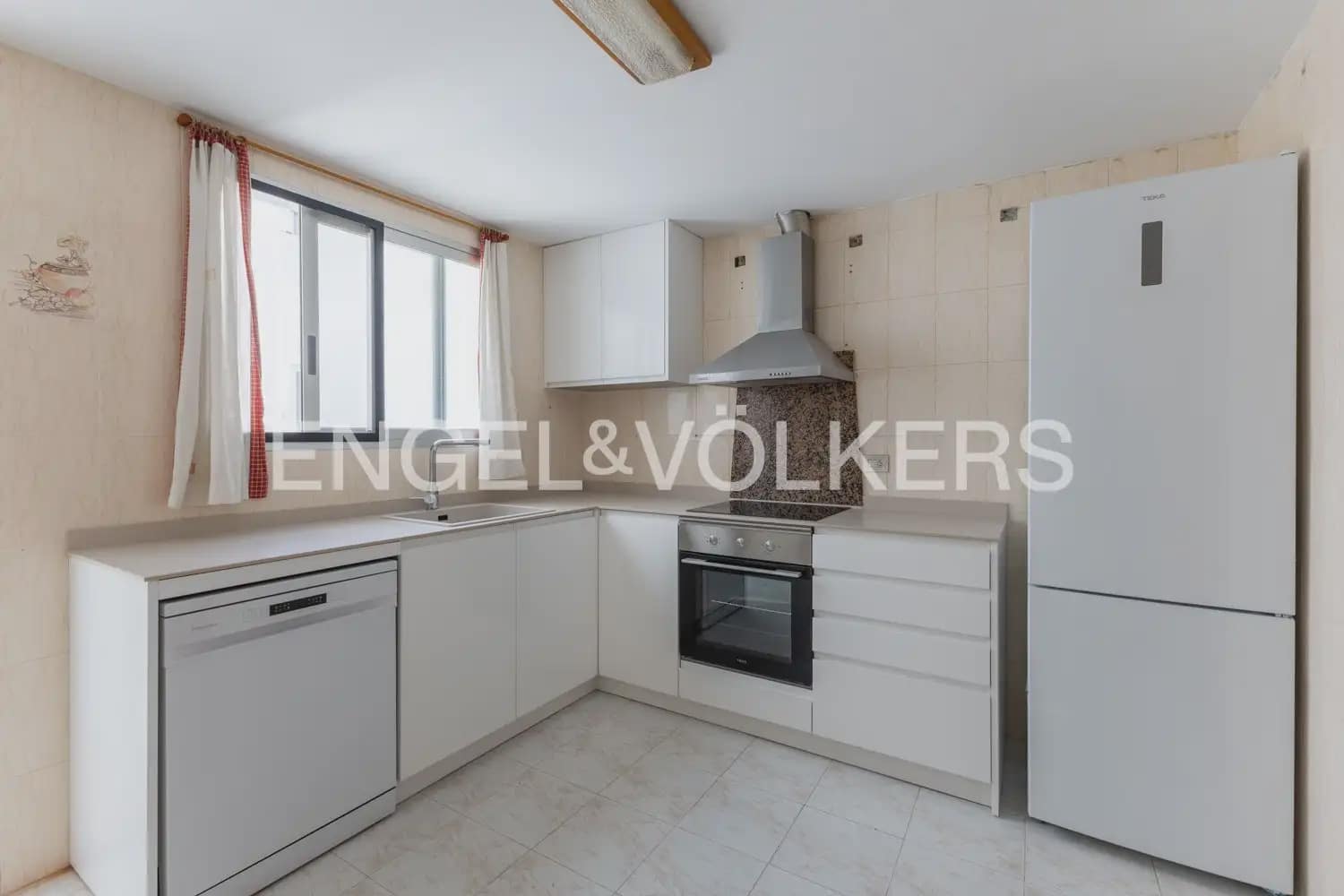 4 bedroom Flat for sale in Sagunto / Sagunt - € 270,000 (Ref: 9897712)