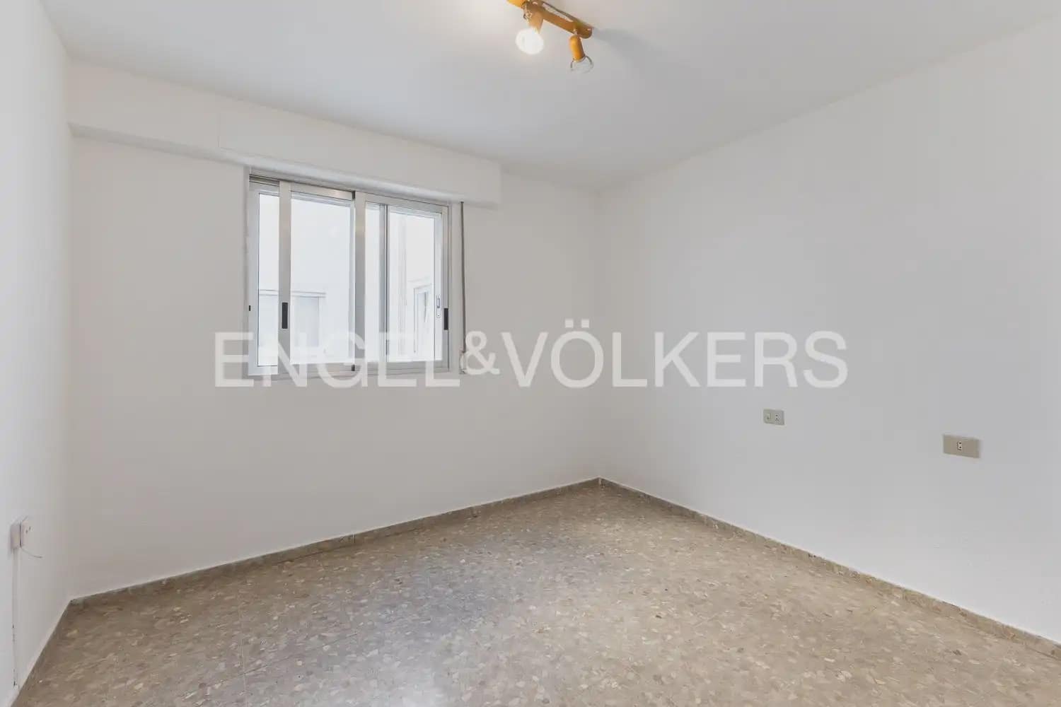4 bedroom Flat for sale in Sagunto / Sagunt - € 270,000 (Ref: 9897712)
