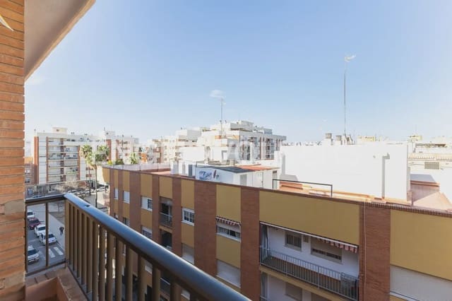 4 bedroom Flat for sale in Sagunto / Sagunt - € 270,000 (Ref: 9897712)